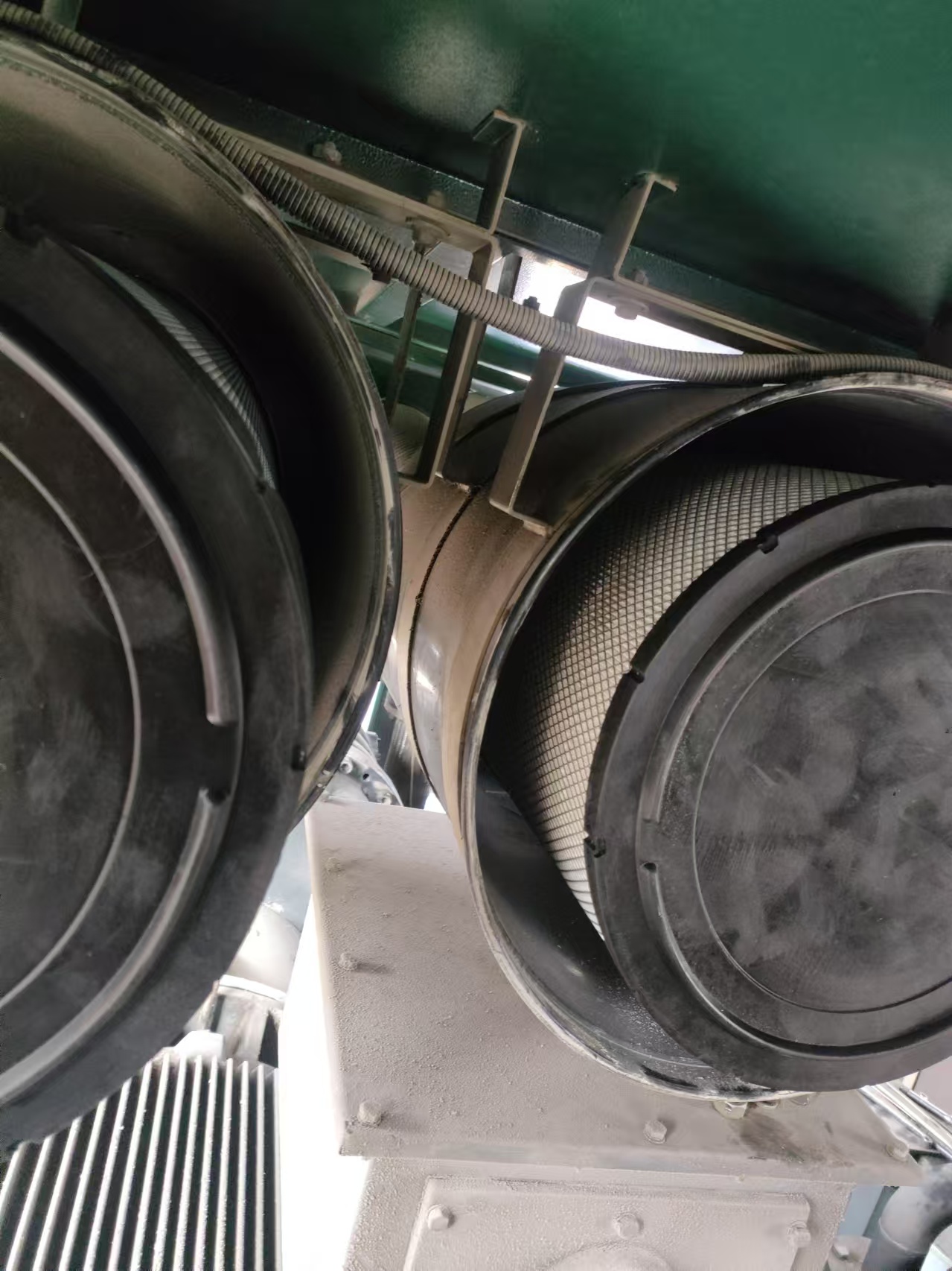 福建龙岩开山空压机315KW维修保养(图3)